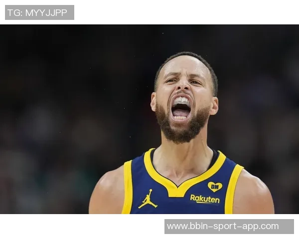 克莱手感回暖却遭冷落赛后愤怒扔水瓶表达不满情绪